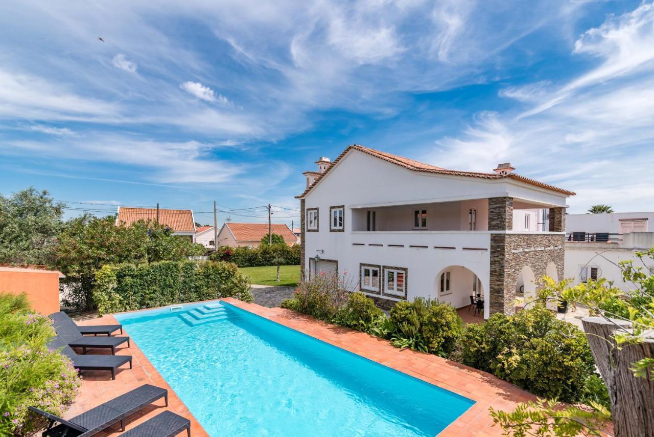 Vip House - Pool & Beach In Caparica Charneca  Exterior photo